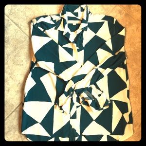 LOFT teal/white geometric print button down